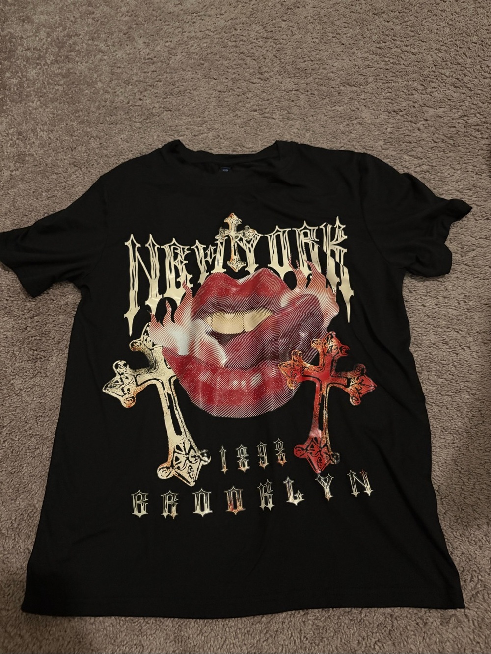 Black New York Brooklyn graphic tee